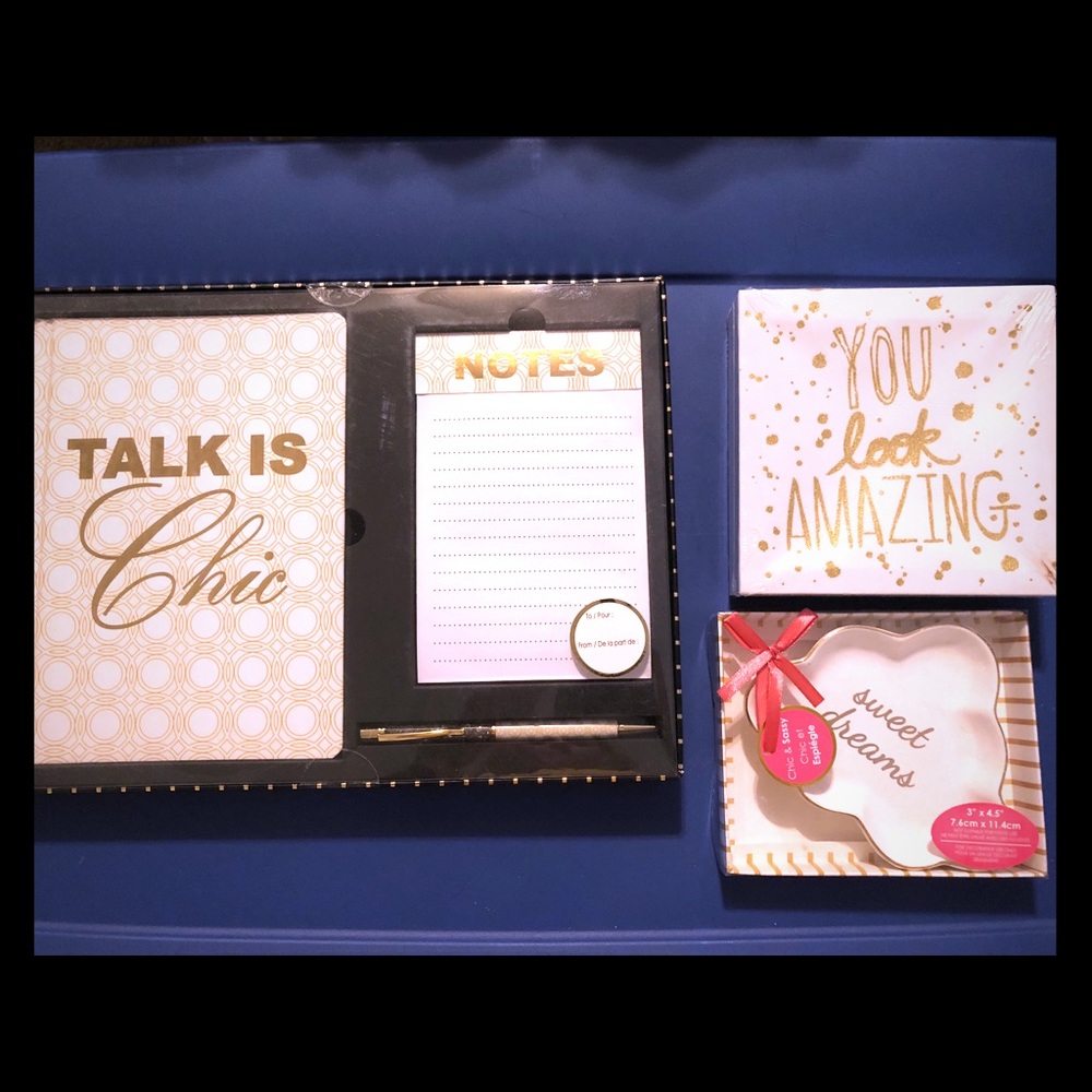 Desk set